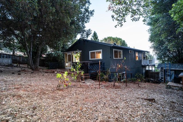 3607 Shoreline View Way, Kelseyville, CA 95451