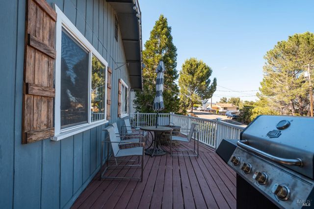 3607 Shoreline View Way, Kelseyville, CA 95451