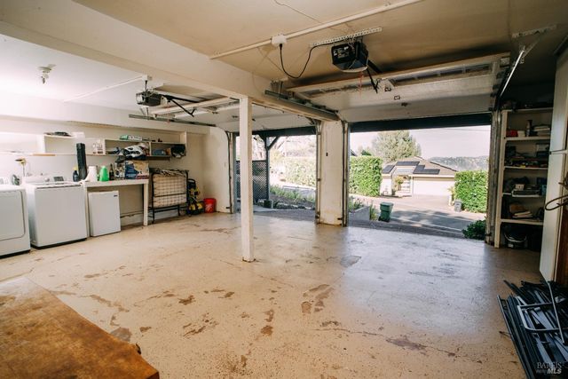 3607 Shoreline View Way, Kelseyville, CA 95451