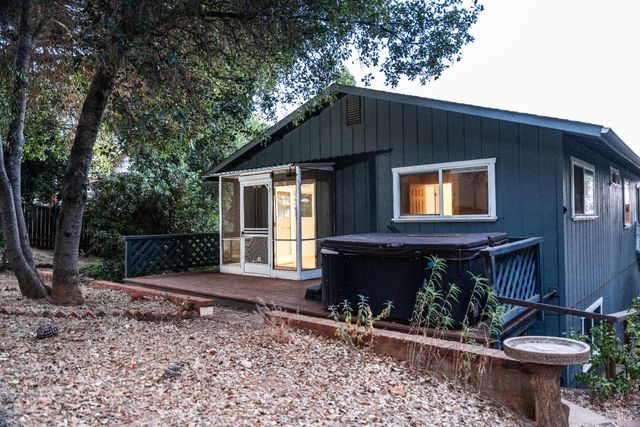 3607 Shoreline View Way, Kelseyville, CA 95451