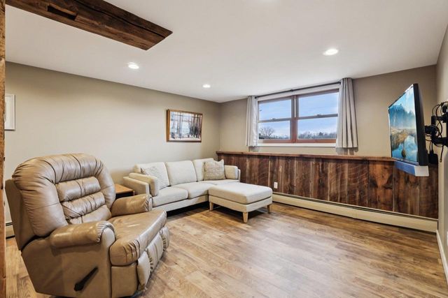 1686 Sand Hill Road, Oregon, WI 53575