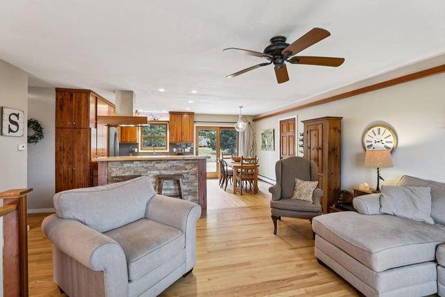 1686 Sand Hill Road, Oregon, WI 53575