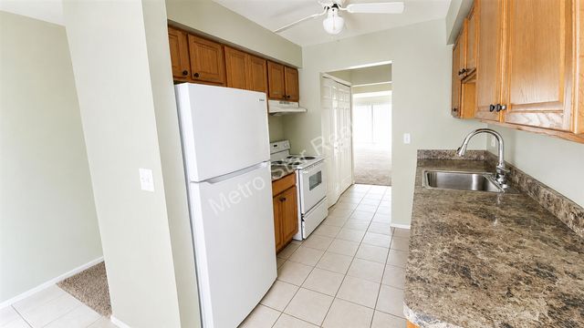 31548 Orchard, Farmington Hills, MI 48334