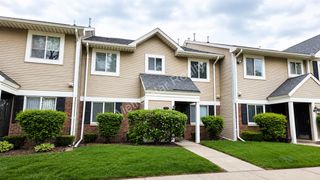 31548 Orchard, Farmington Hills, MI 48334