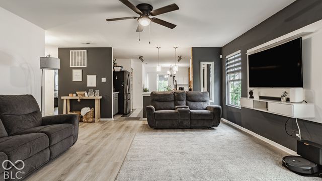 4248 Arches Court, Indianapolis, IN 46235
