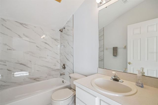 407 MAJESTIC OAK DRIVE, Apopka, FL 32712