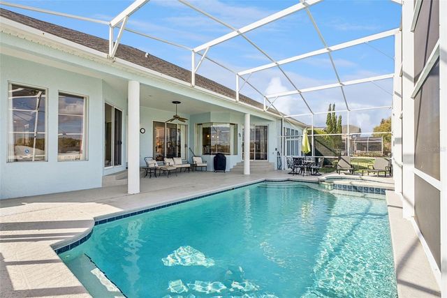 407 MAJESTIC OAK DRIVE, Apopka, FL 32712