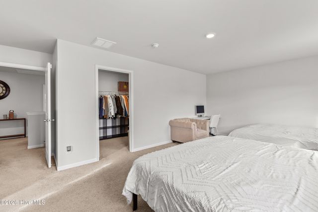 624 Drummond Grove Lane, Jacksonville, NC 28546