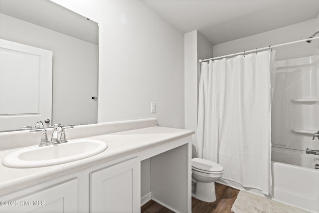 624 Drummond Grove Lane, Jacksonville, NC 28546