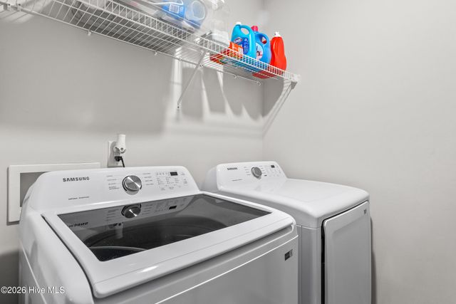 624 Drummond Grove Lane, Jacksonville, NC 28546