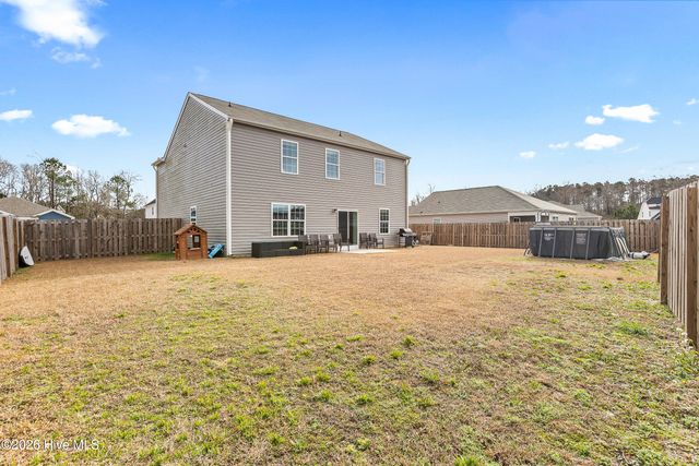 624 Drummond Grove Lane, Jacksonville, NC 28546