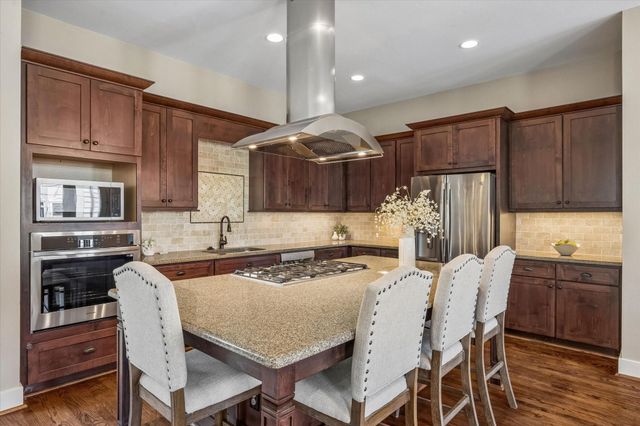1957 Vermont Street, Houston, TX 77019