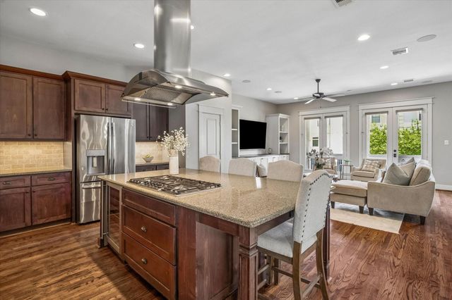 1957 Vermont Street, Houston, TX 77019