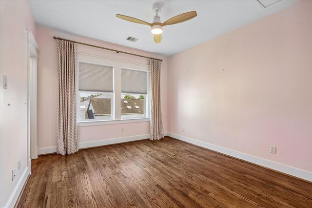 1957 Vermont Street, Houston, TX 77019