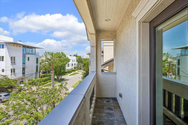 1957 Vermont Street, Houston, TX 77019