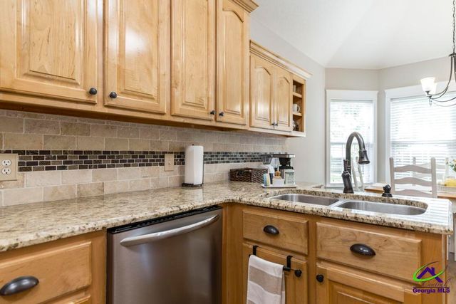 212 Cohen Court, Kathleen, GA 31047