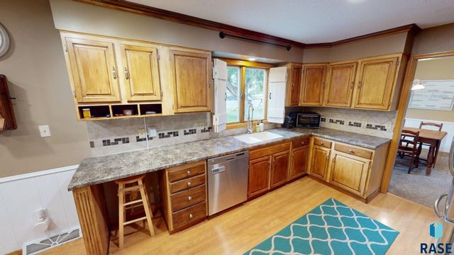 1613 Buffalo Trl Trail, Brookings, SD 57006