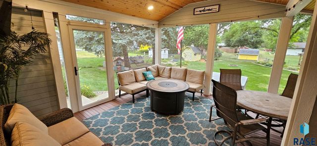 1613 Buffalo Trl Trail, Brookings, SD 57006