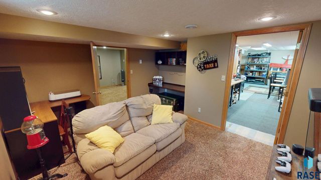 1613 Buffalo Trl Trail, Brookings, SD 57006