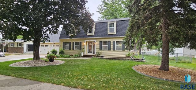 1613 Buffalo Trl Trail, Brookings, SD 57006