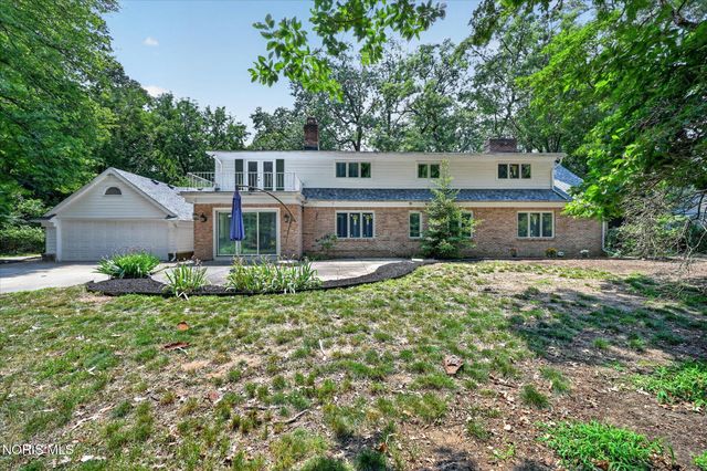 6164 Valley Park Drive, Toledo, OH 43623