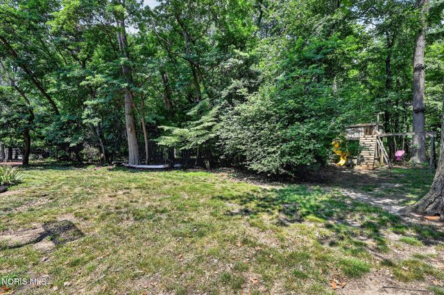 6164 Valley Park Drive, Toledo, OH 43623