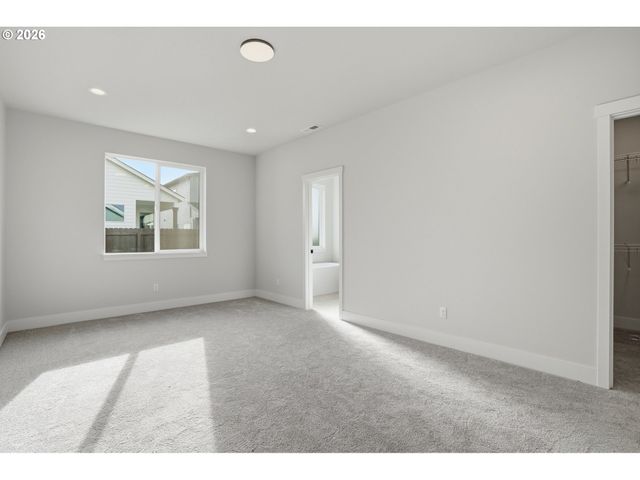 627 Se 34th St, Battle Ground, WA 98604