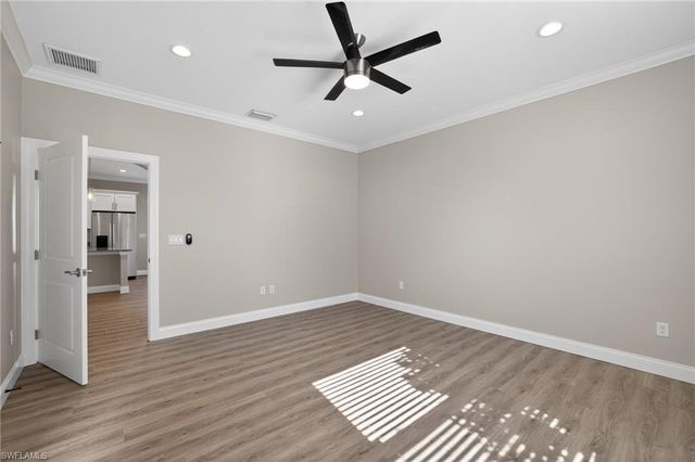 7977 49th AVE N, St. Petersburg, FL 33709