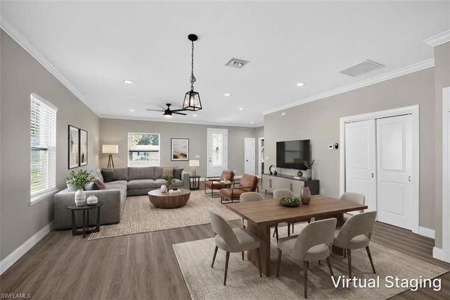 7977 49th AVE N, St. Petersburg, FL 33709