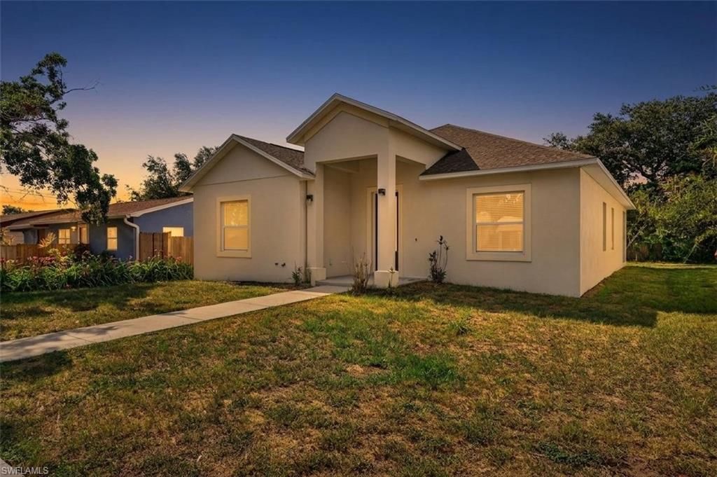 7977 49th AVE N, St. Petersburg, FL 33709