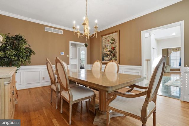 3 HONEYSUCKLE LN, Broomall, PA 19008