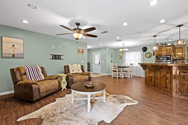 8681 FM 726, Diana, TX 75640