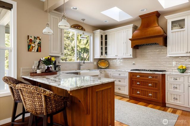 3913 W 12th Street, Anacortes, WA 98221