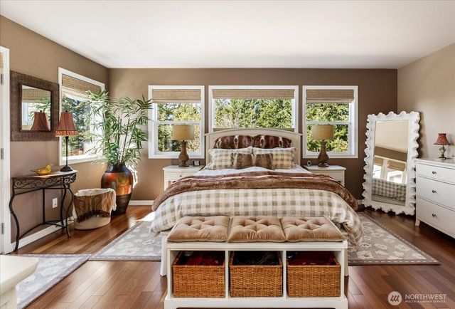 3913 W 12th Street, Anacortes, WA 98221