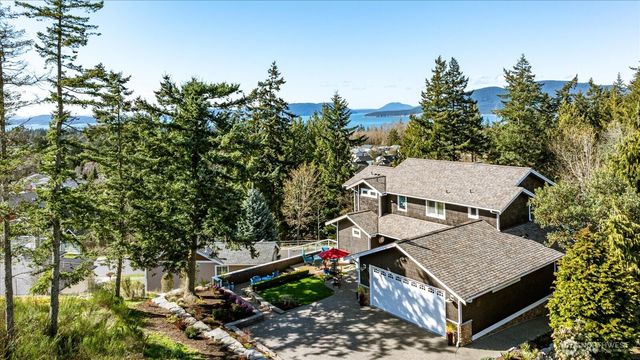 3913 W 12th Street, Anacortes, WA 98221