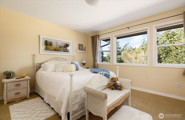 3913 W 12th Street, Anacortes, WA 98221