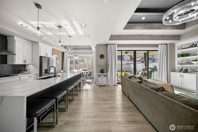 1014 Racine Springs Drive, Wenatchee, WA 98801