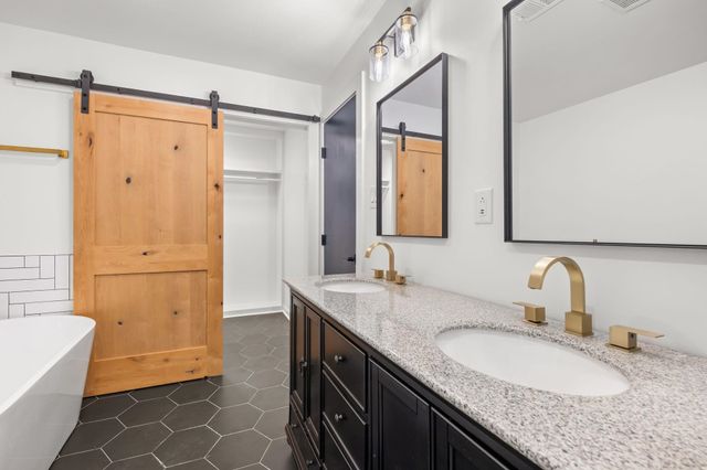 6224 BENJESTOWN RD, Millington, TN 38127