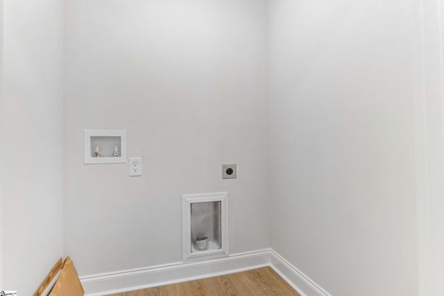 12 E Decatur Street, Greenville, SC 29617