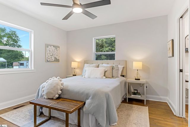 12 E Decatur Street, Greenville, SC 29617