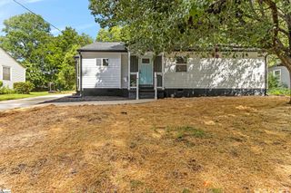 12 E Decatur Street, Greenville, SC 29617
