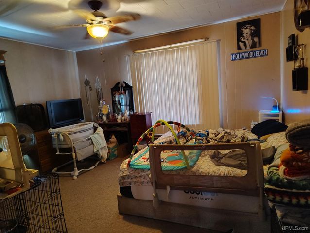 308 S 19th Street, Escanaba, MI 49829