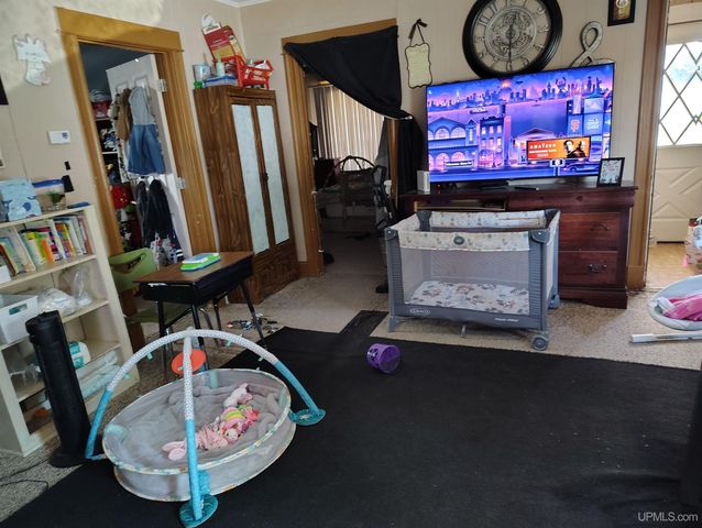 308 S 19th Street, Escanaba, MI 49829