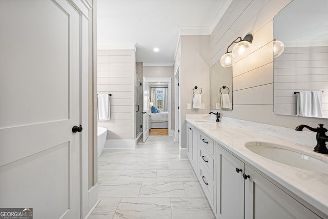 158 Rosewood Circle, Hartwell, GA 30643