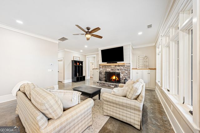 158 Rosewood Circle, Hartwell, GA 30643