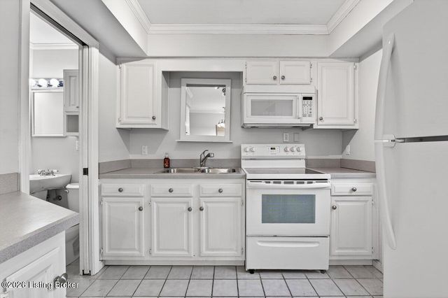 3406 Taylorsville Rd APT 3, Louisville, KY 40205