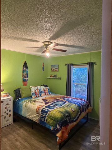 1127 Ridgewood Drive, Lillian, AL 36549