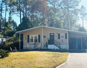 1127 Ridgewood Drive, Lillian, AL 36549