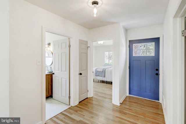 8077 FOX MILL RD, Harrisburg, PA 17112