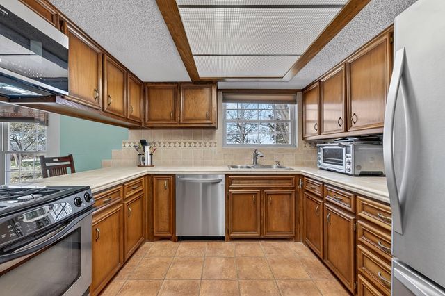 6808 E County Rd 97, Midland, TX 79706